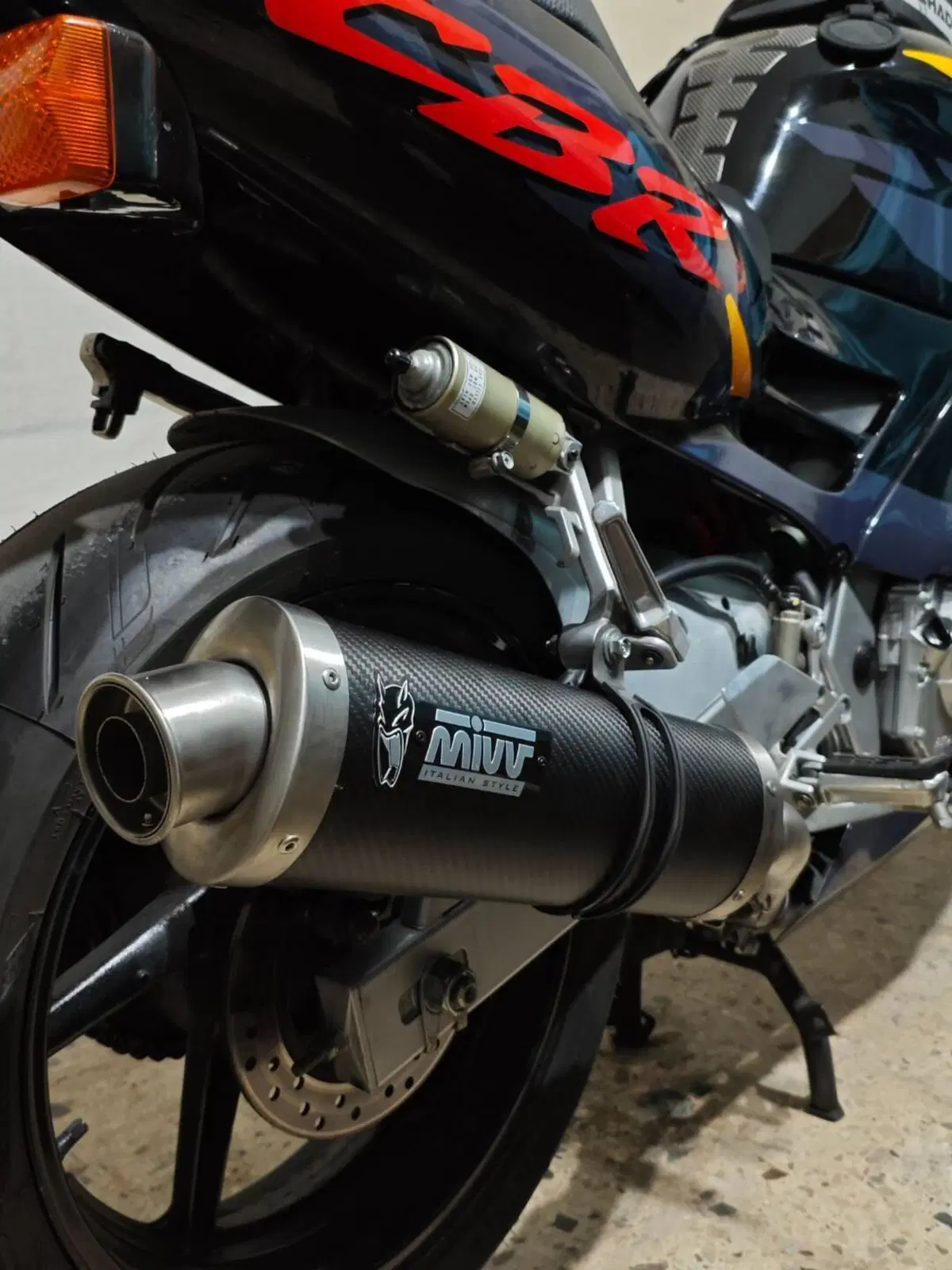 Honda CBR 600 F (3)