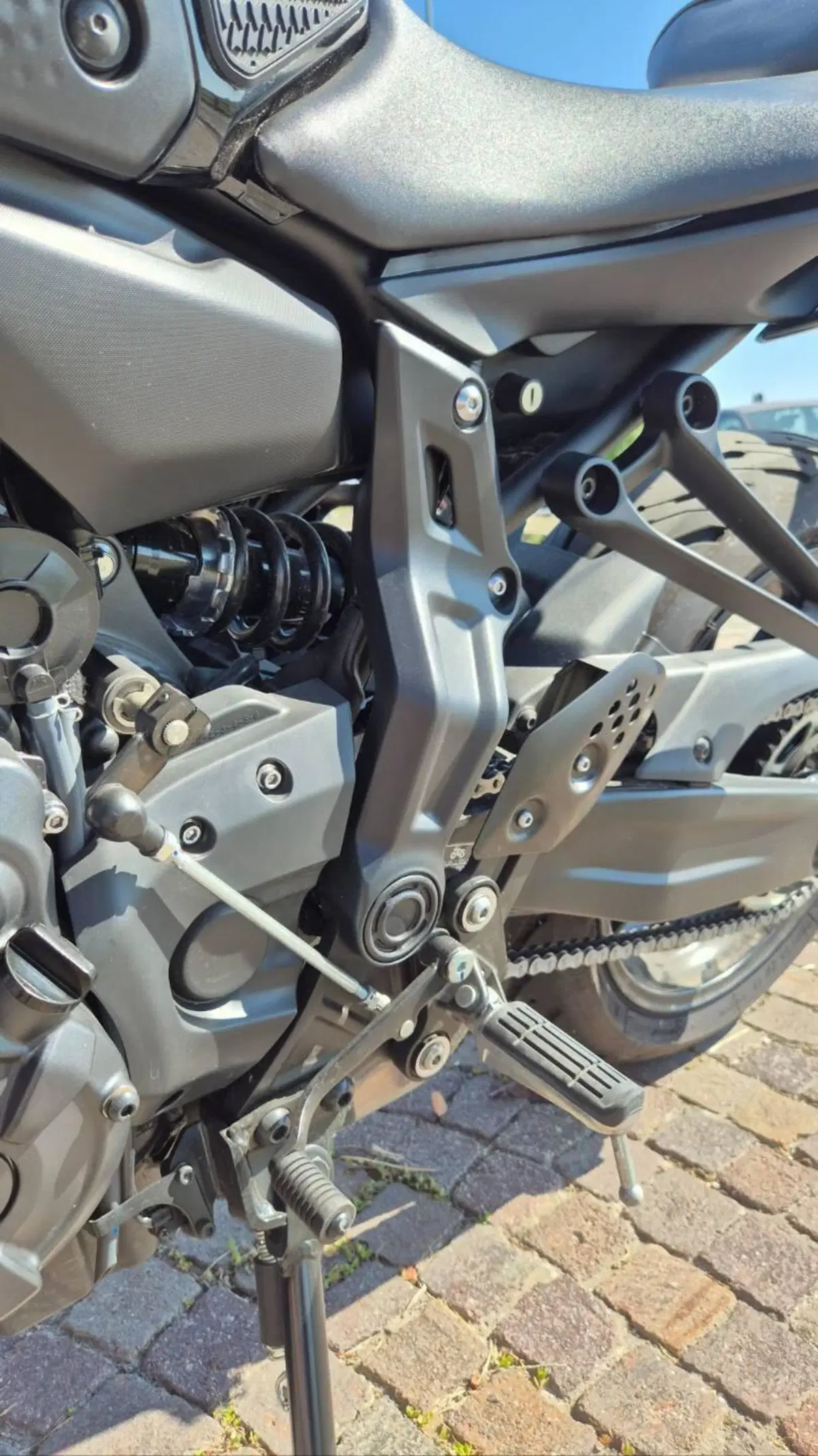 Yamaha MT-07 Pure (2023 - 25) (11)