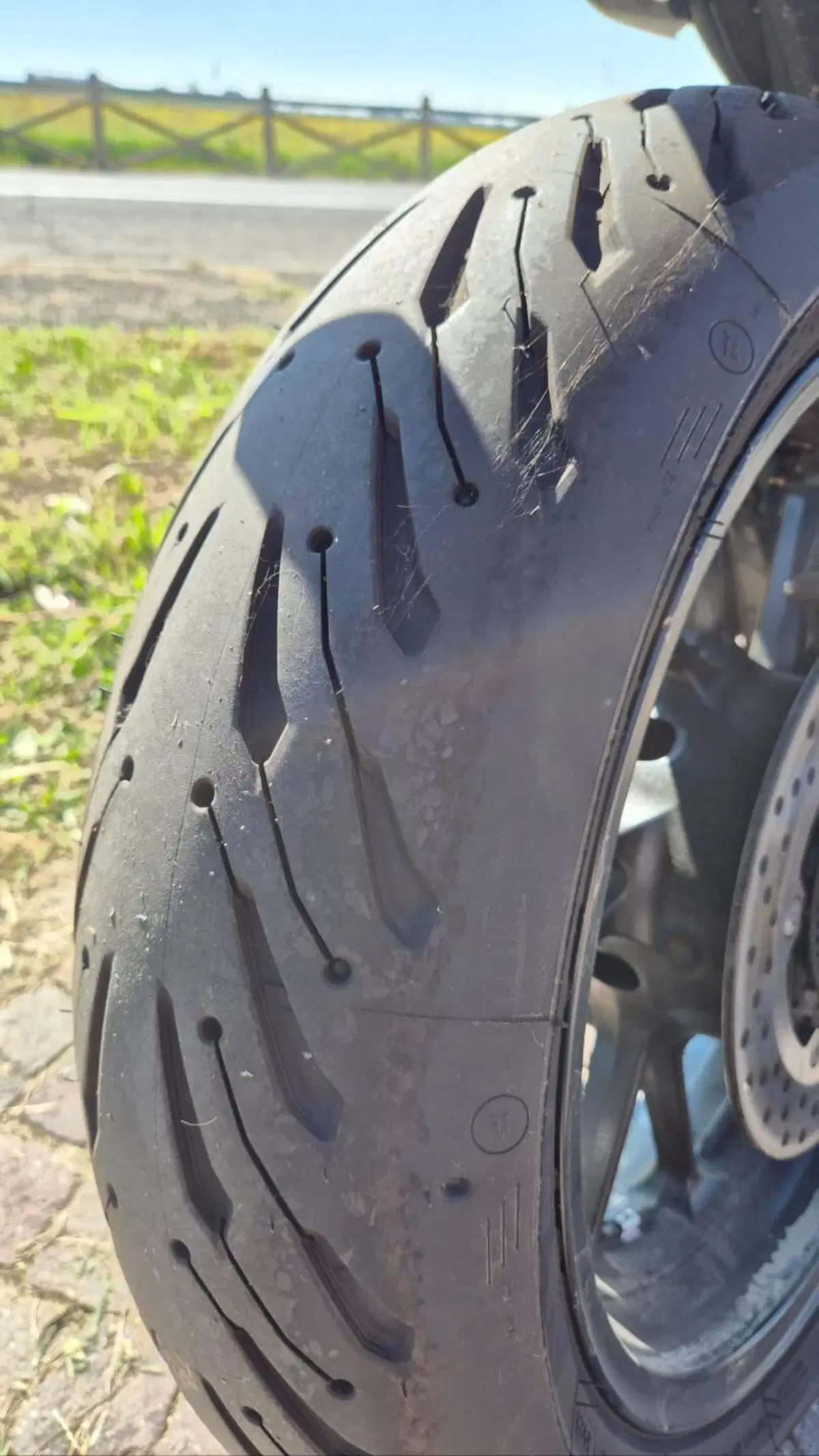Yamaha MT-07 Pure (2023 - 25) (15)