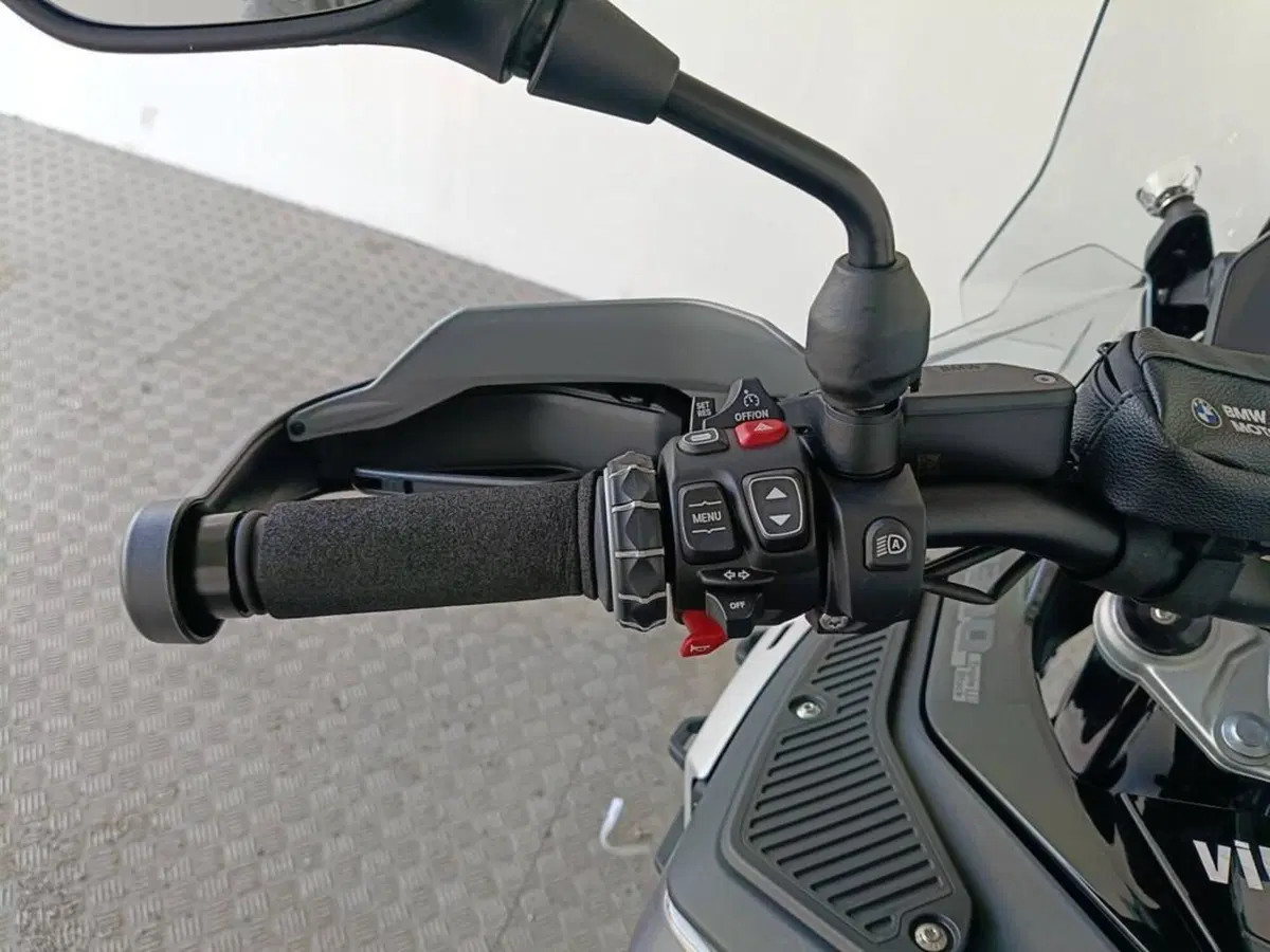 Bmw R 1300 GS Adventure Triple Black (2025 - 26) (7)