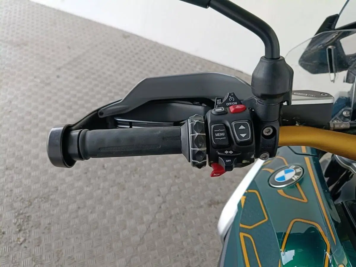 Bmw R 1250 GS (2021 - 24) (7)