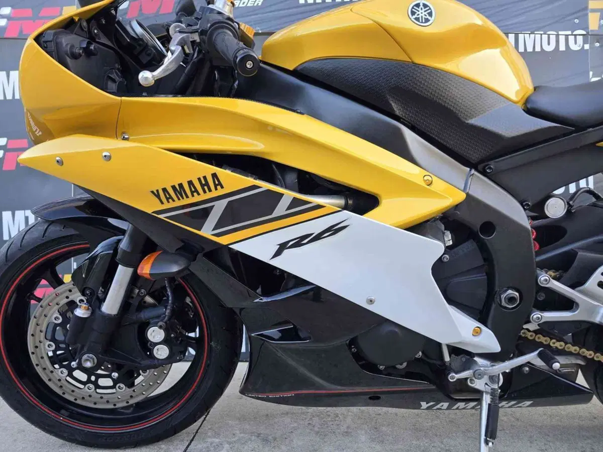 Yamaha YZF R6 (2006 - 07) (19)