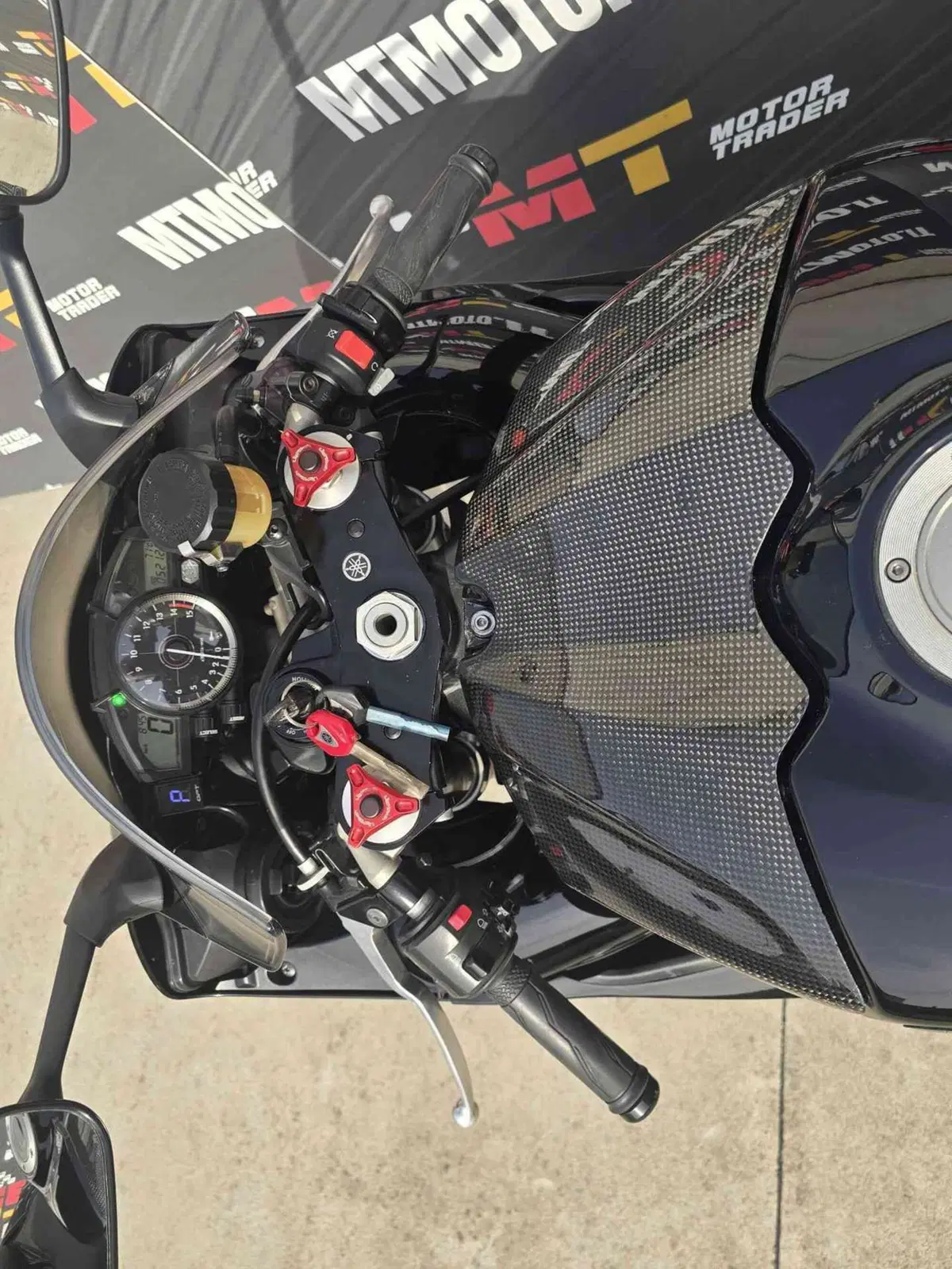 Yamaha YZF R1 (2007 - 08) (18)