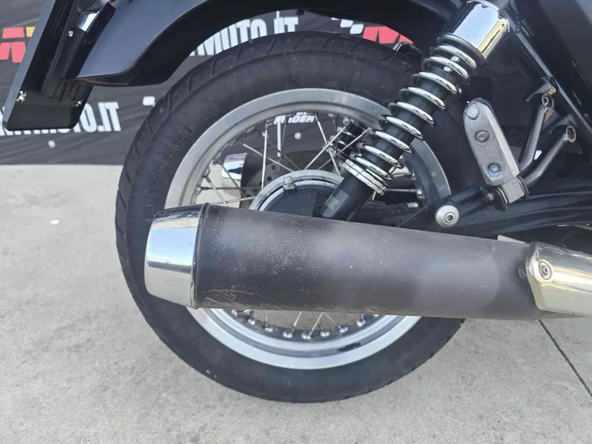 Moto Guzzi V7 Special (2012 - 14) (10)