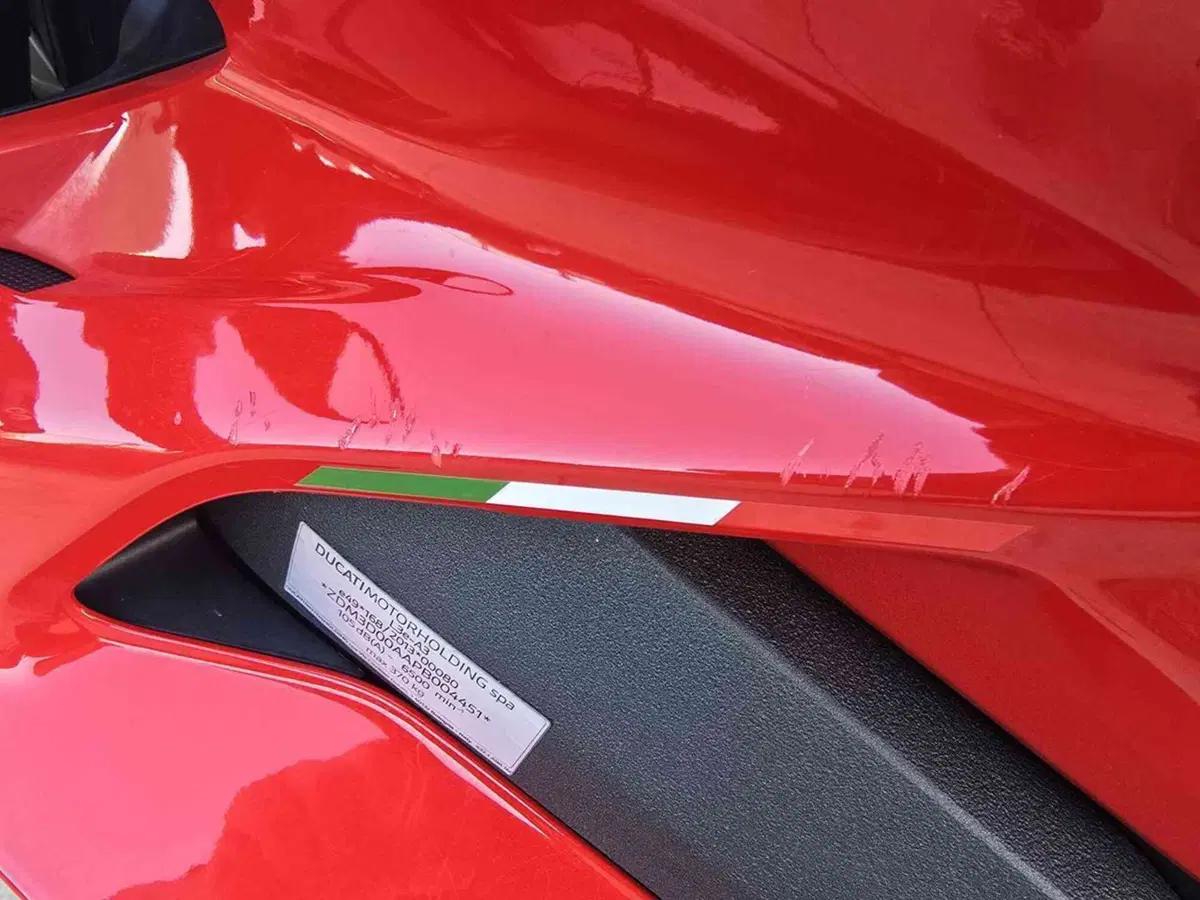 Ducati Panigale V4 (2022 - 24) (23)