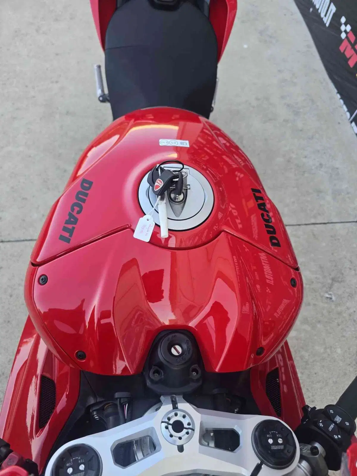 Ducati Panigale V4 (2022 - 24) (12)