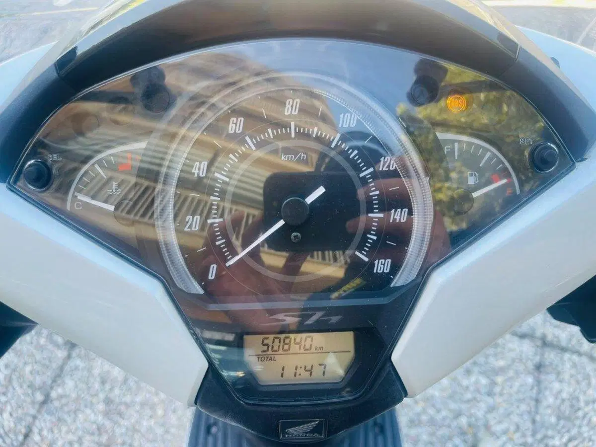 Honda SH 150i (2017 - 19) (9)