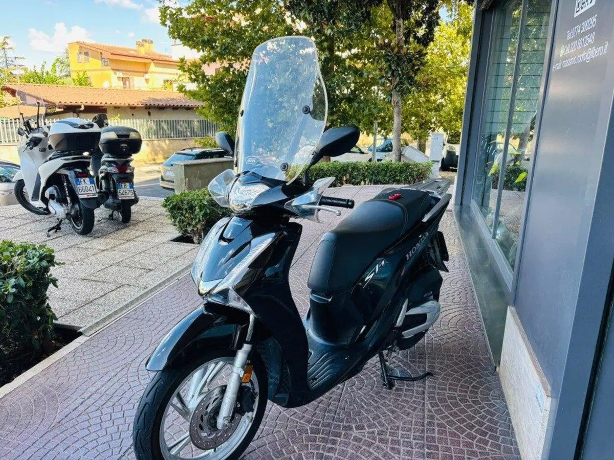 Honda SH 150i (2017 - 19) (6)
