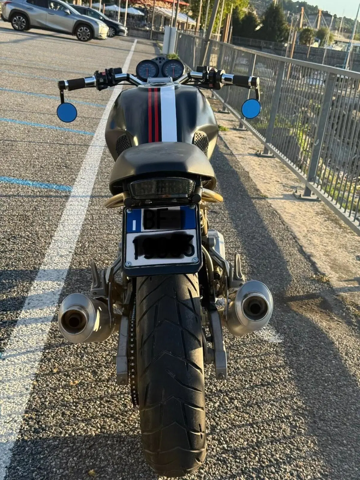 Ducati Monster 600 Dark (1998 - 01) (6)