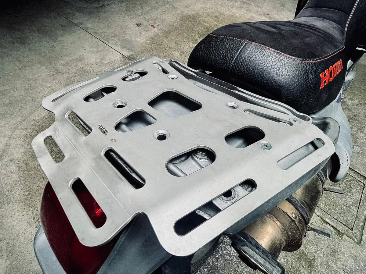 Honda NX 650 Dominator (1996 - 02) (6)