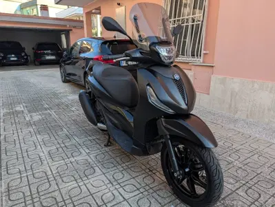 Piaggio Beverly 300 S ABS-ASR (2021 - 25) usata
