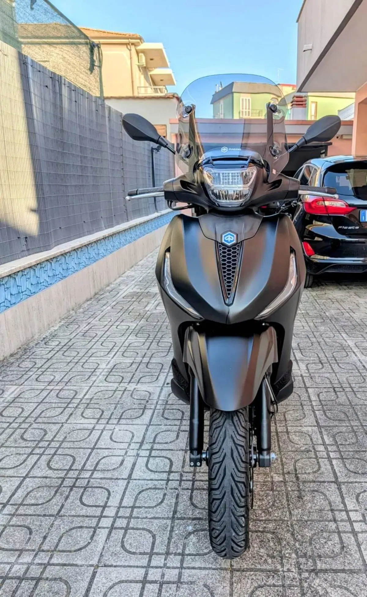 Piaggio Beverly 300 S ABS-ASR (2021 - 25) (3)