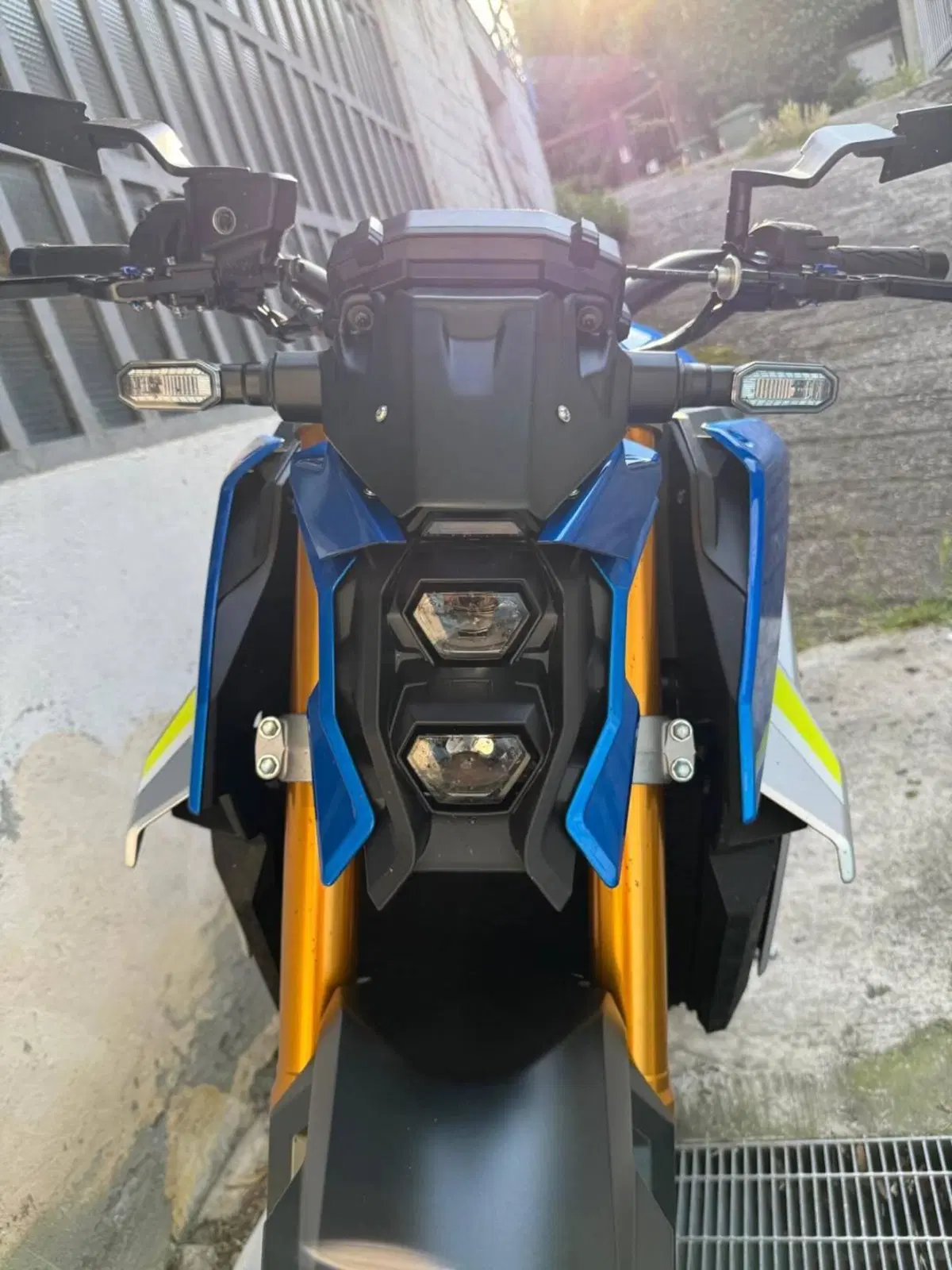Suzuki GSX-S1000 (2021 - 25) (4)