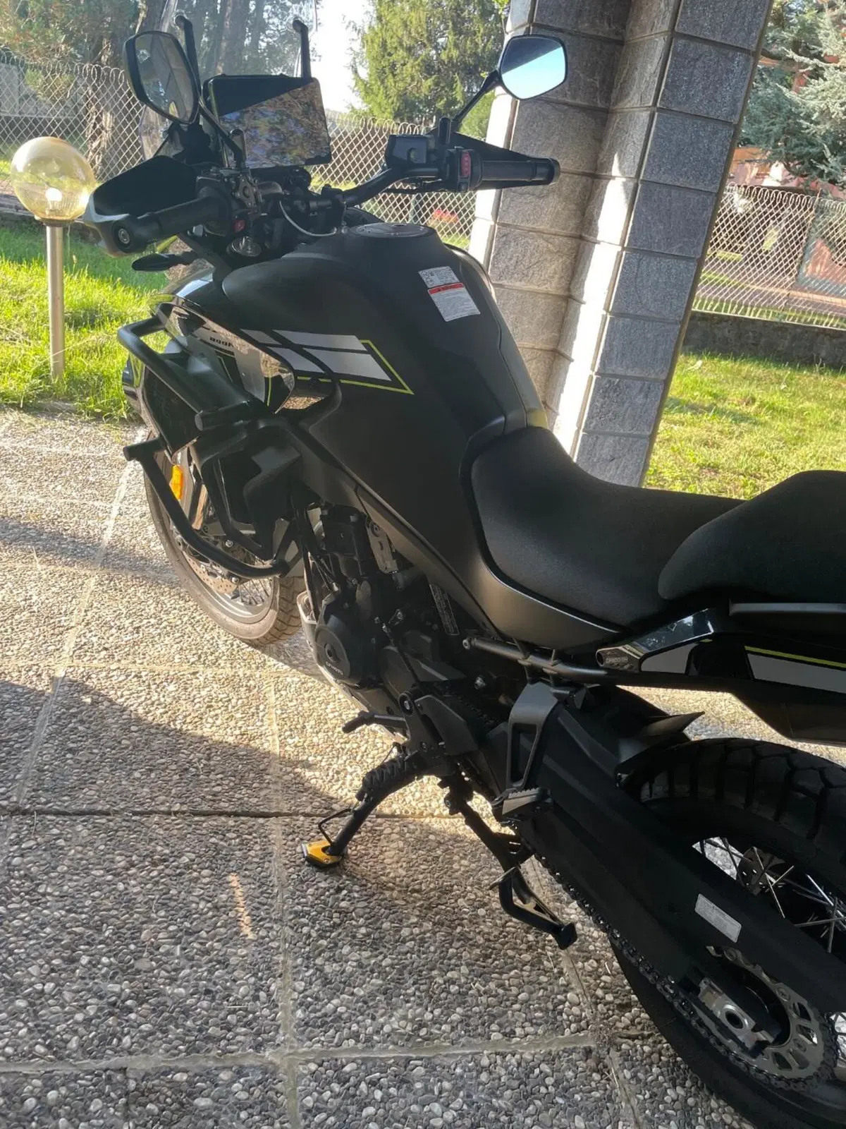 CFMOTO 800MT Explore (2023 - 26) (2)