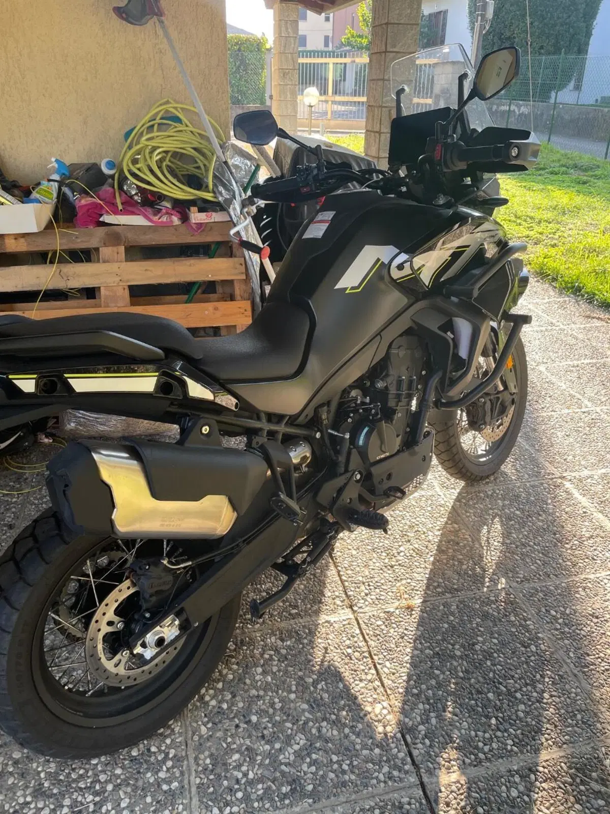 CFMOTO 800MT Explore (2023 - 26) (3)