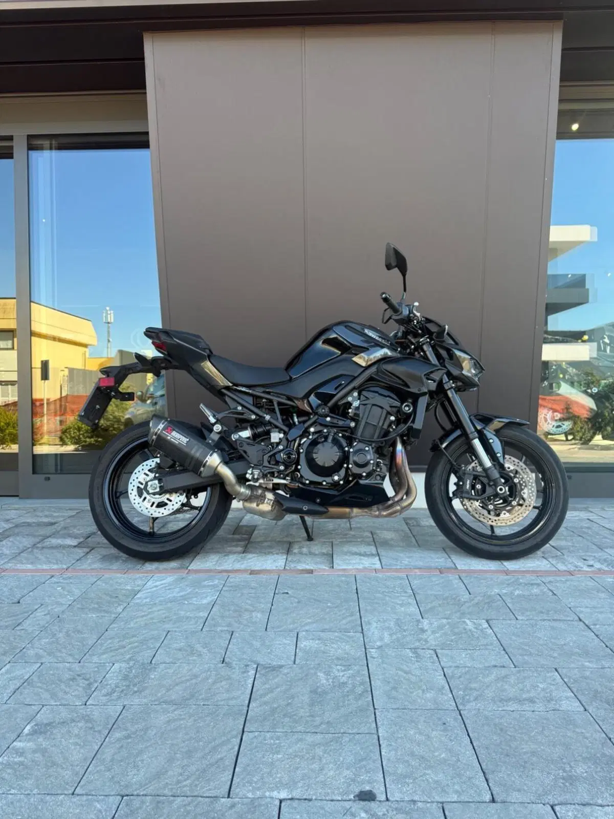 Kawasaki Z 900 (2025 - 26)