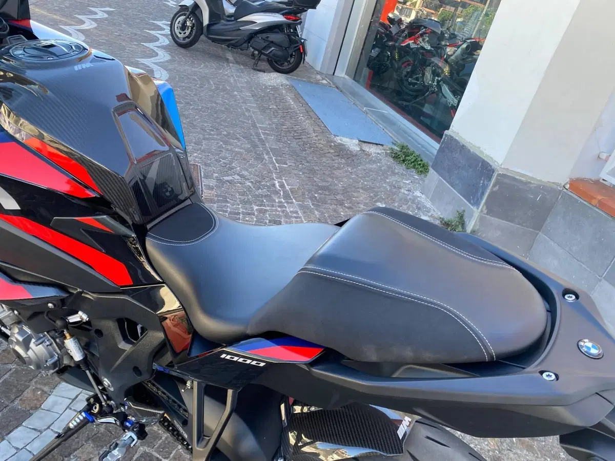 Bmw M 1000 XR (2024 - 27) (5)