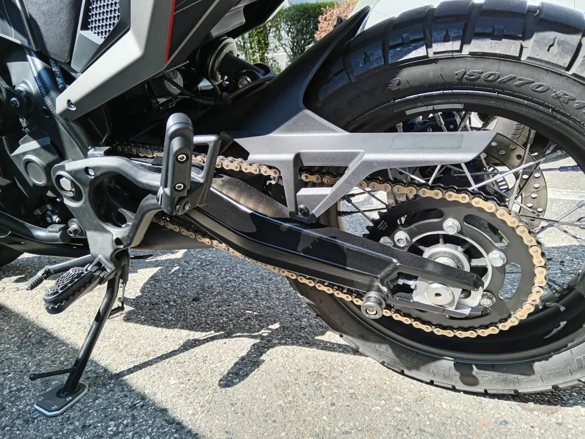 Moto Morini X-Cape 650 Alloy Wheels (2021 - 26) (3)