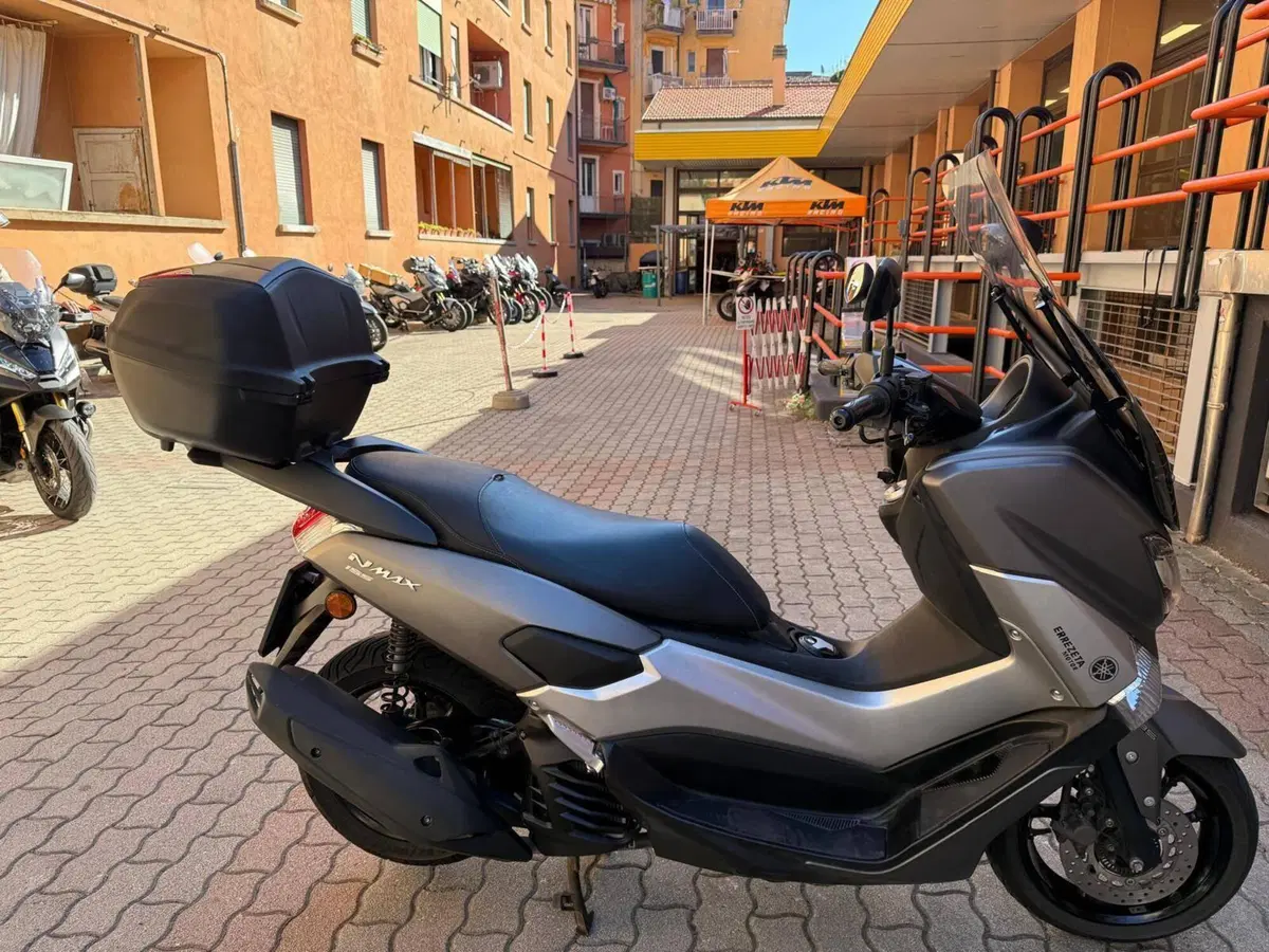 Yamaha N-Max 155 (2017 - 20) (3)