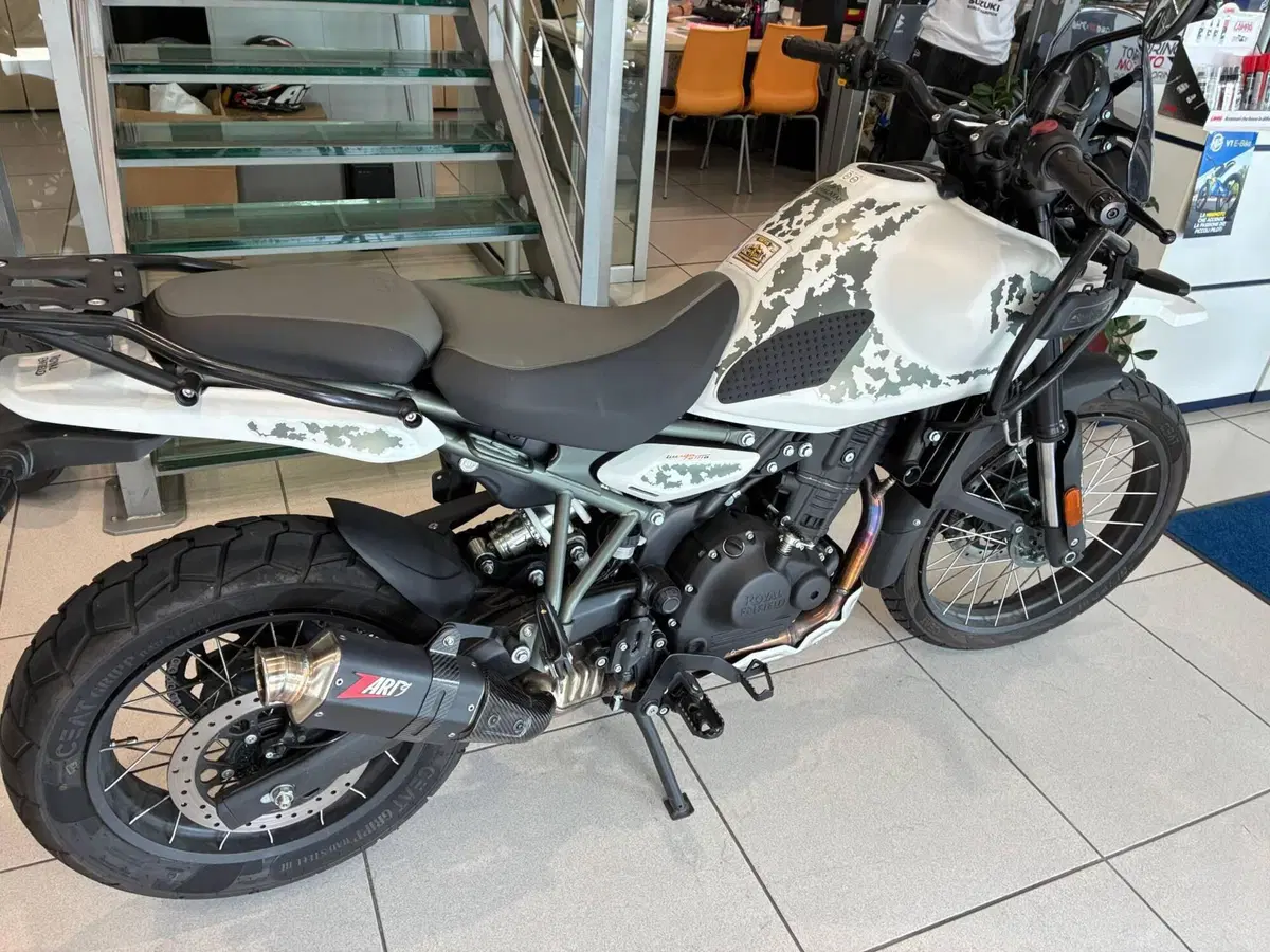 Royal Enfield Himalayan 450 Tubeless (2024 - 26) (5)