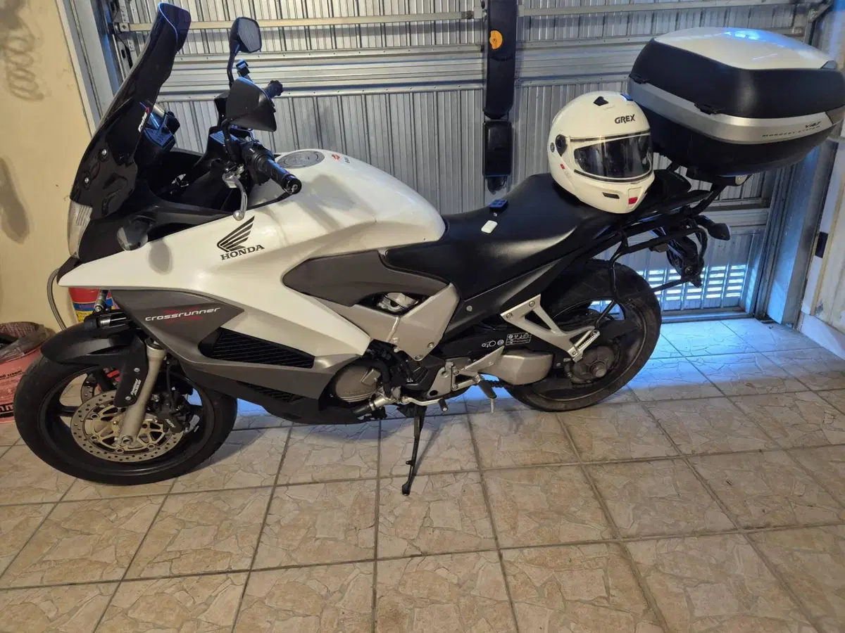 Honda Crossrunner ABS (2010 - 14) (3)