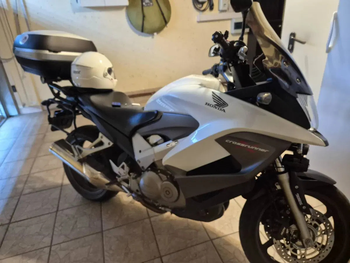 Honda Crossrunner ABS (2010 - 14)