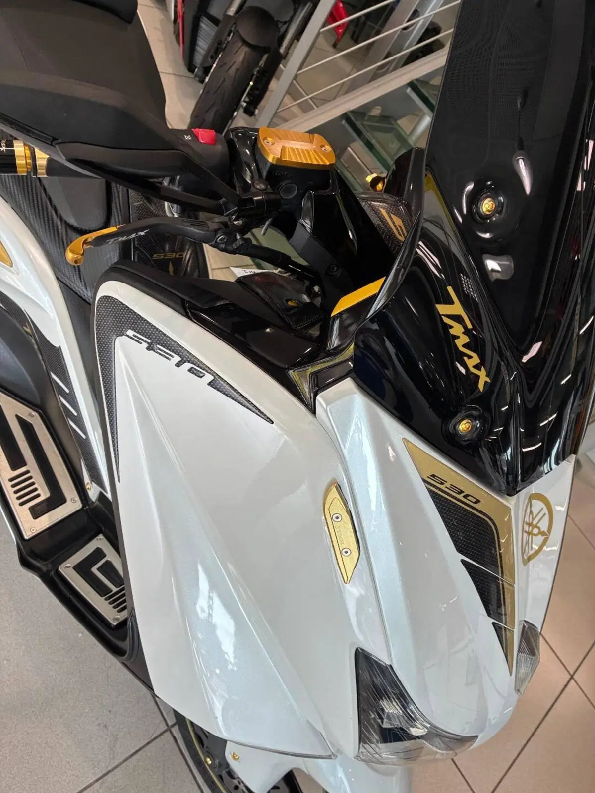 Yamaha T-Max 530 (2012 - 14) (4)