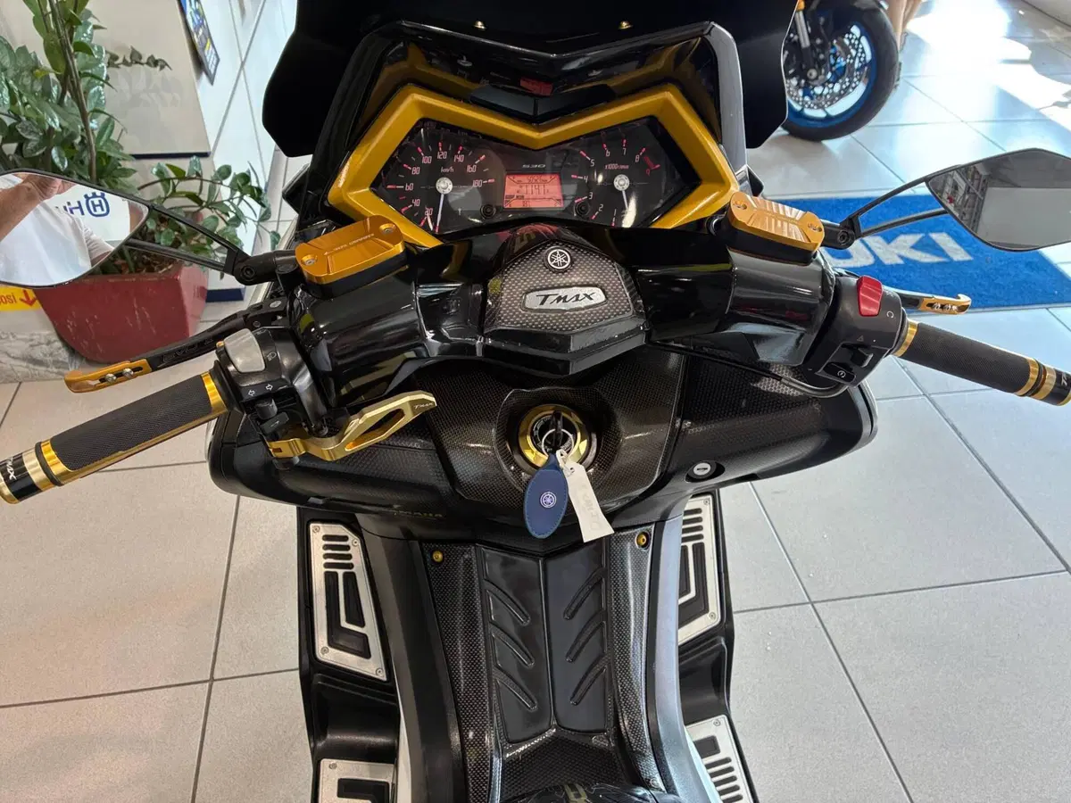 Yamaha T-Max 530 (2012 - 14) (5)