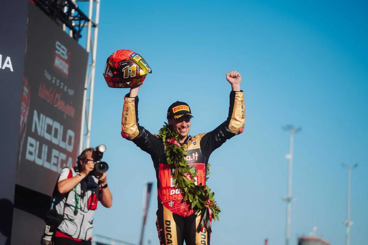 SBK 2026, Nicolò Bulega: “Questo titolo è per me e per chi ha creduto in me” (9)