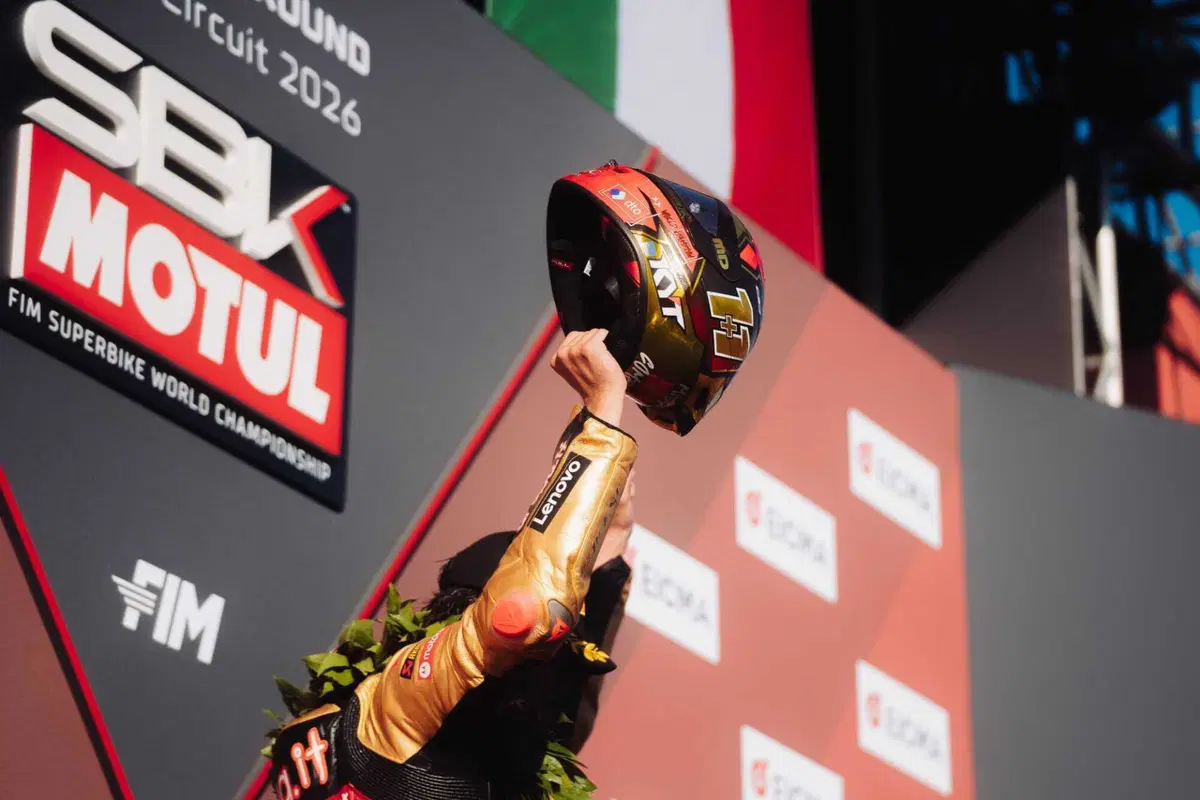 SBK 2026, Nicolò Bulega: “Questo titolo è per me e per chi ha creduto in me” (11)