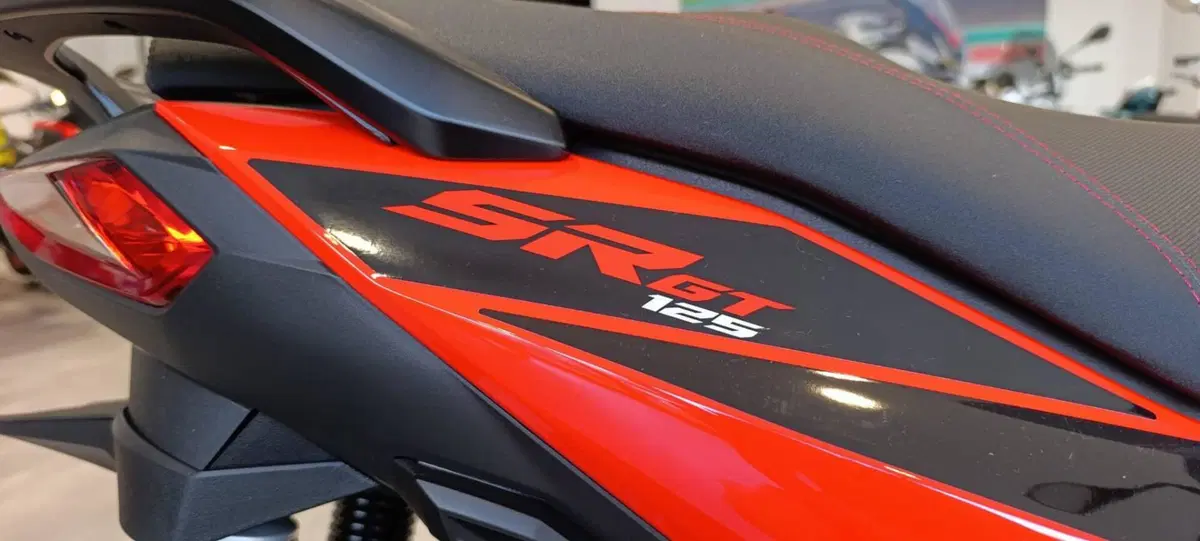 Aprilia SR GT 125 Sport (2025 - 26) (6)