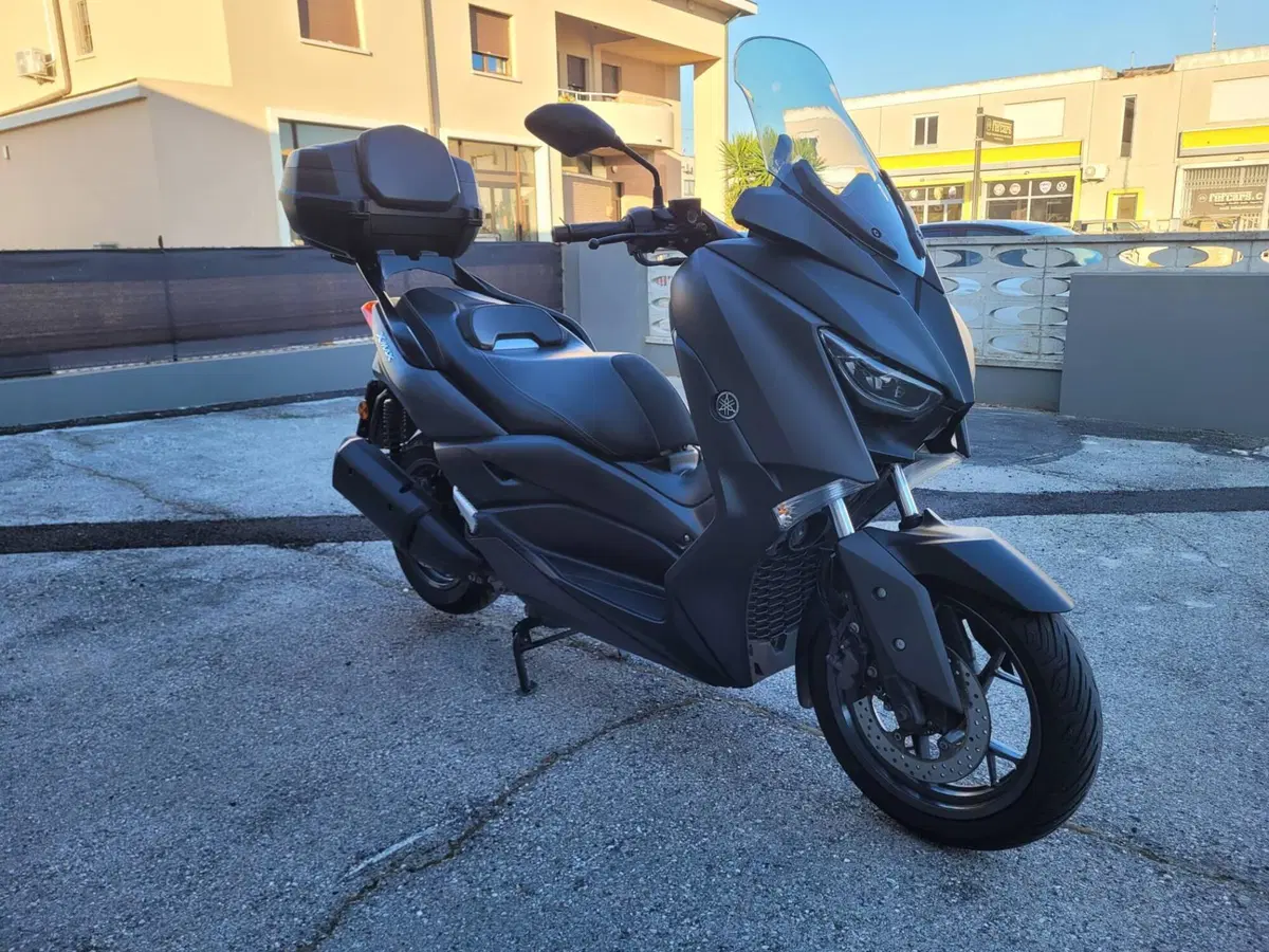 Yamaha X-Max 300 ABS (2017 - 20) (7)