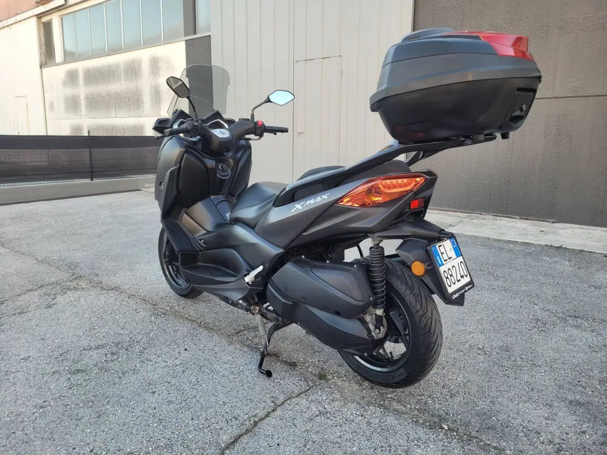 Yamaha X-Max 300 ABS (2017 - 20) (5)