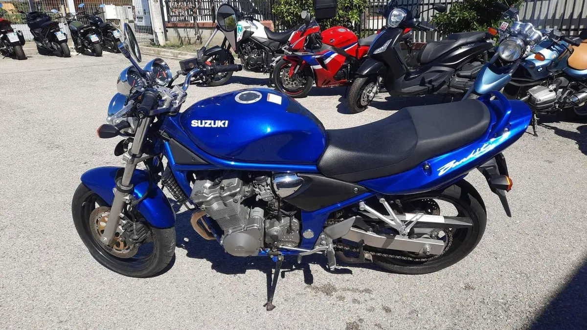 Suzuki BANDIT 600