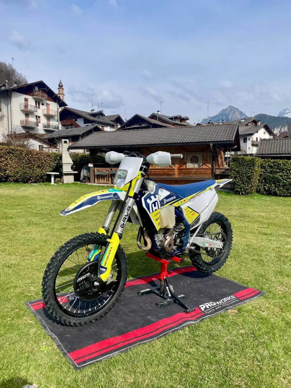 Husqvarna FE 350 (2023) (2)
