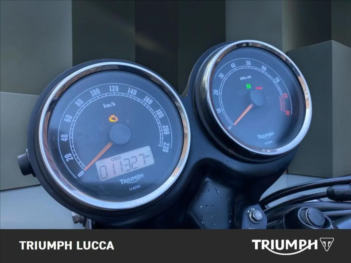 Triumph Scrambler (2006 - 17) (5)