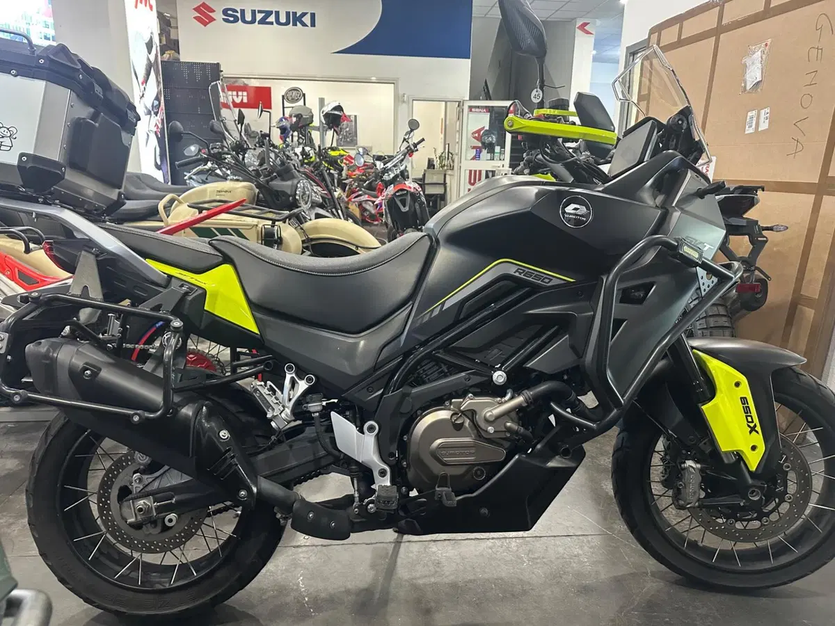 QJ Motor SVT 650 X (2024) (4)