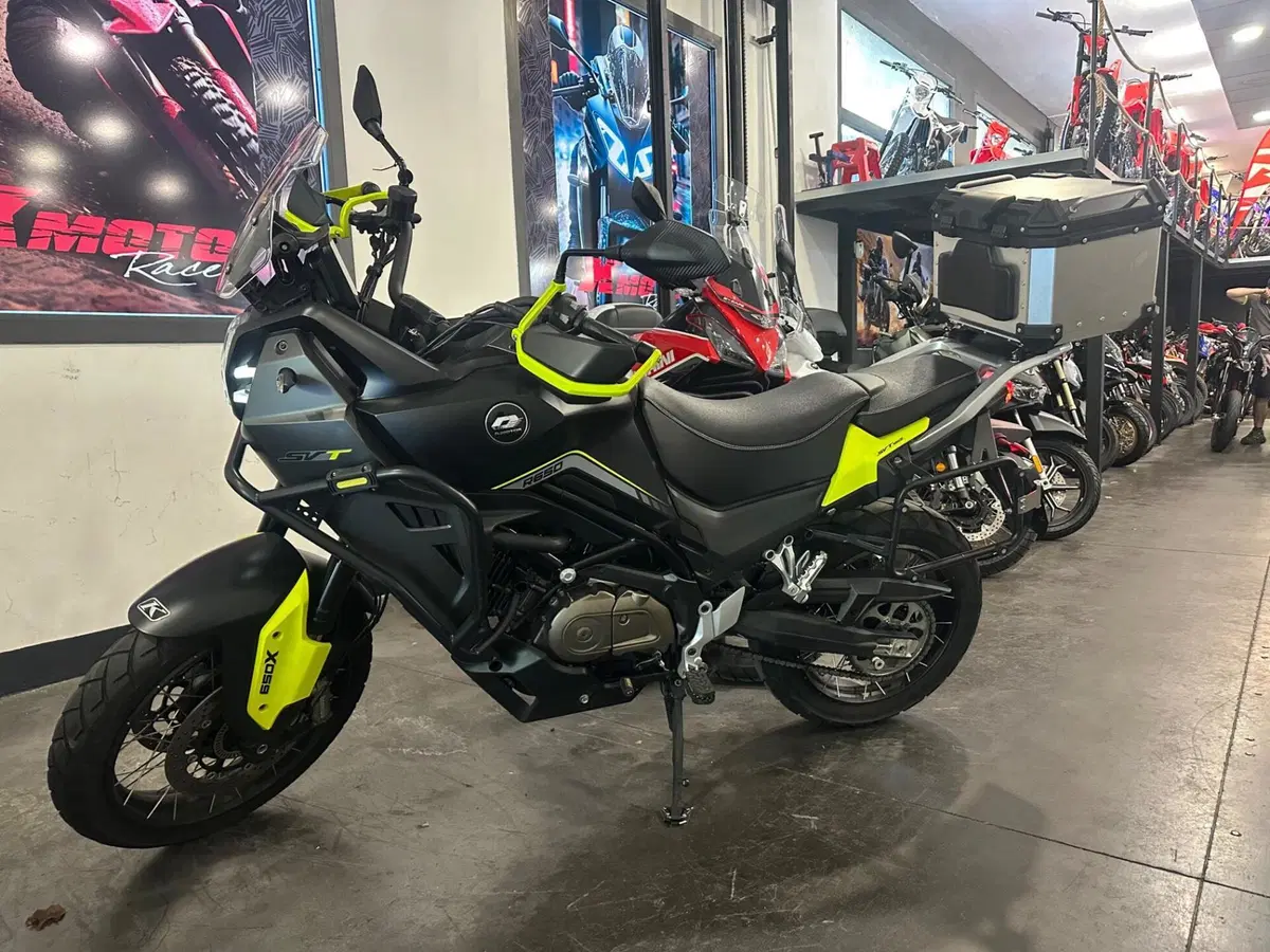 QJ Motor SVT 650 X (2024) (6)