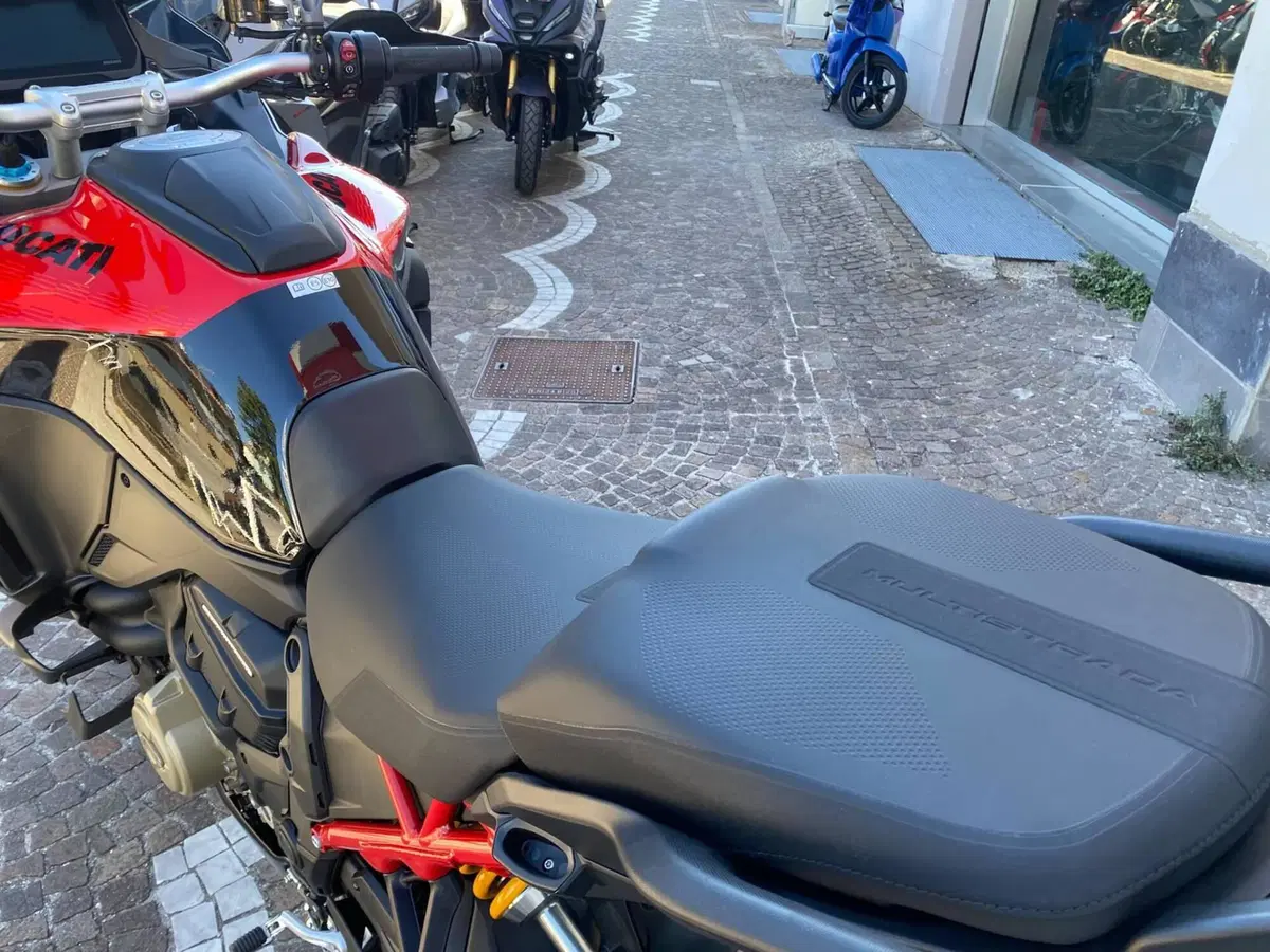 Ducati Multistrada V4 Pikes Peak (2025 - 27) (5)