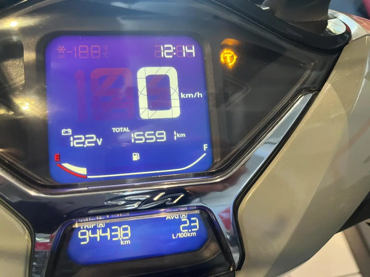 Honda SH 125i (2024 - 25) (8)
