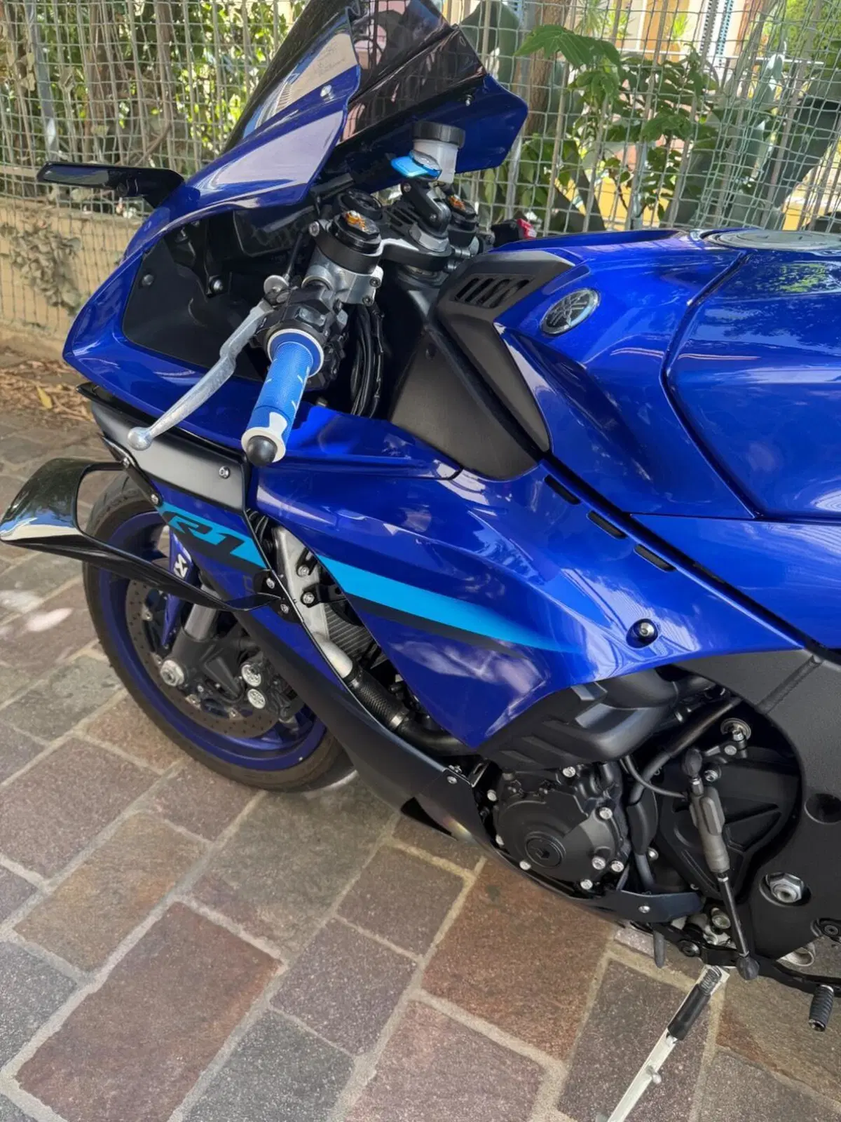 Yamaha YZF R1 (2020 - 25) (5)