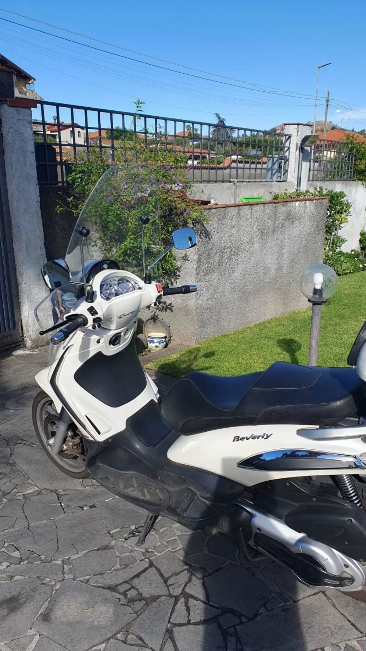 Piaggio Beverly Tourer 400 (2008 - 11) (2)