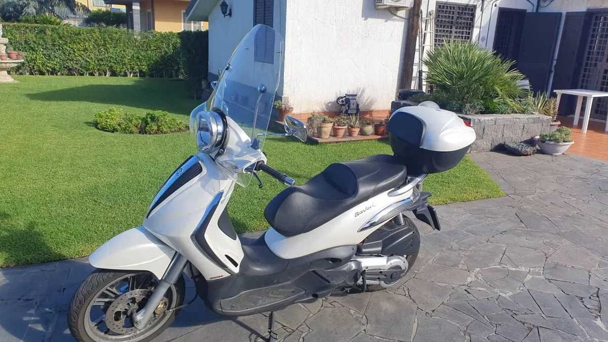 Piaggio Beverly Tourer 400 (2008 - 11) (7)