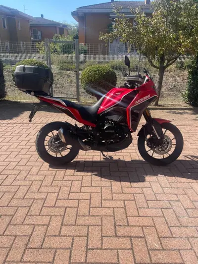 Moto Morini X-Cape 650 (2021 - 26) usata