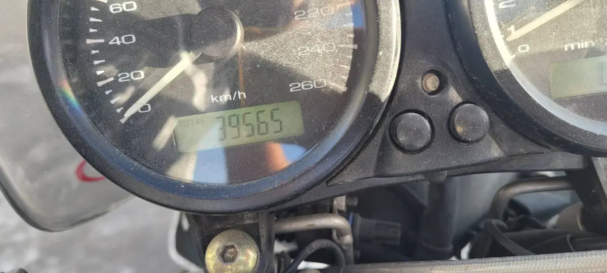 Ducati Monster 400 (2000 - 02) (7)