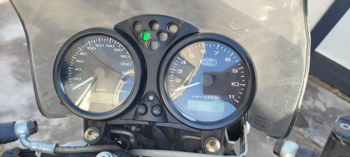 Ducati Monster 400 (2000 - 02) (11)