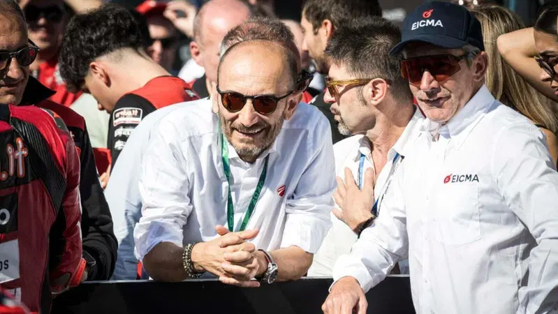 Domenicali: “Le regole SBK devono garantire che piloti e moto migliori possano vincere”.