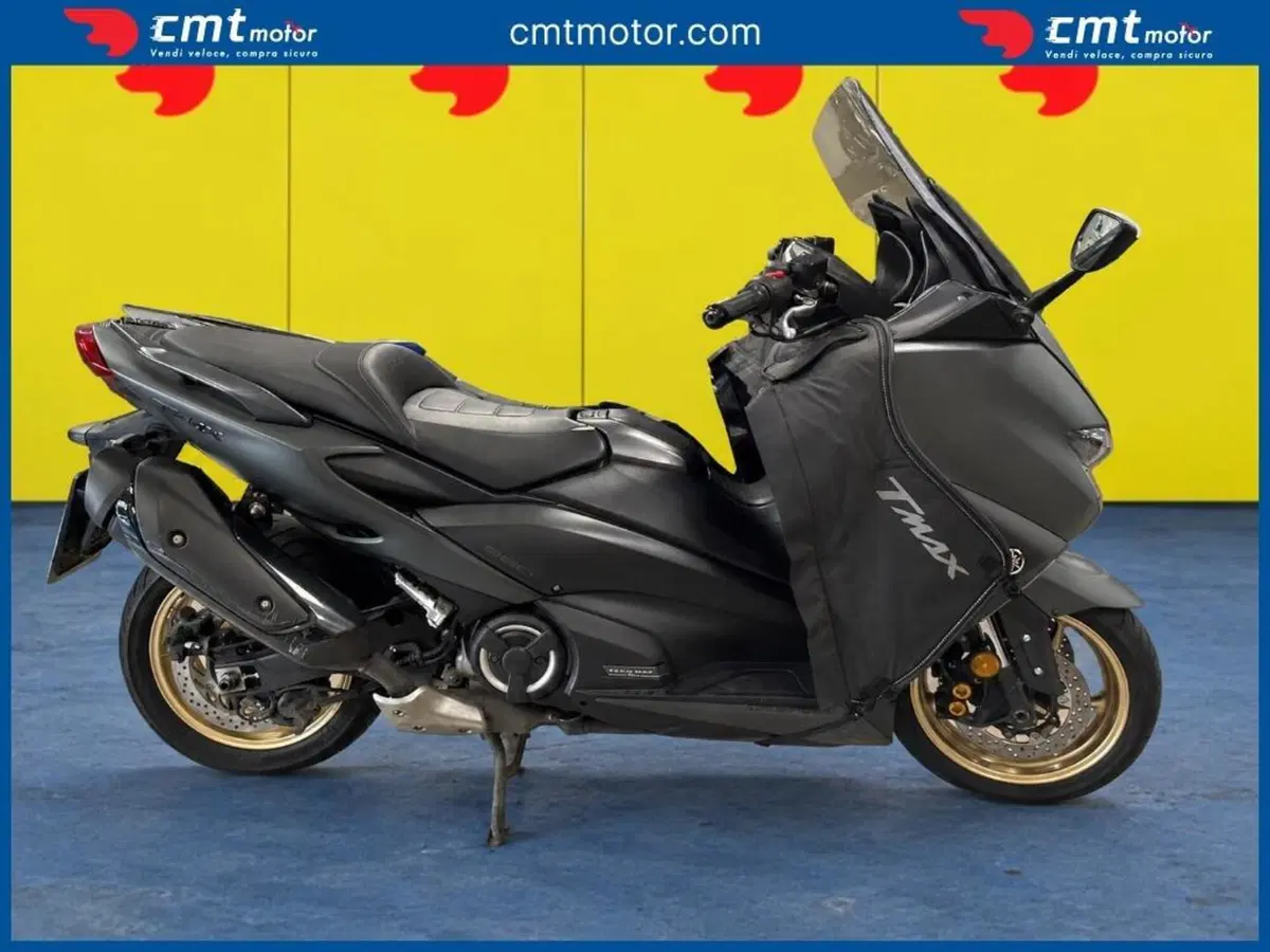 Yamaha T-Max 560 Tech Max (2021)