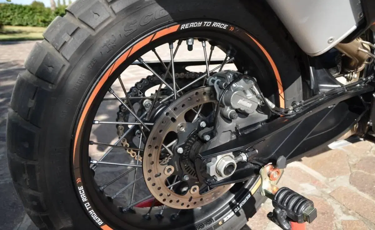 KTM 890 Adventure (2023 - 26) (4)