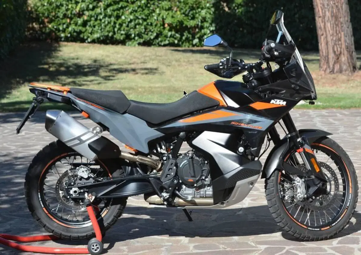 KTM 890 Adventure (2023 - 26) (10)